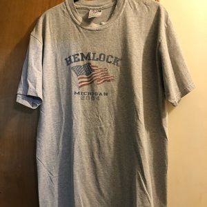 JERZEES MEN’S TEE LARGE EUC